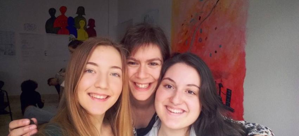 Τα κορίτσια δεν αστειεύονται...για να δούμε πως πέρασαν στην Σαρδηνία στο πρόγραμμα “Are youth kidding me?”