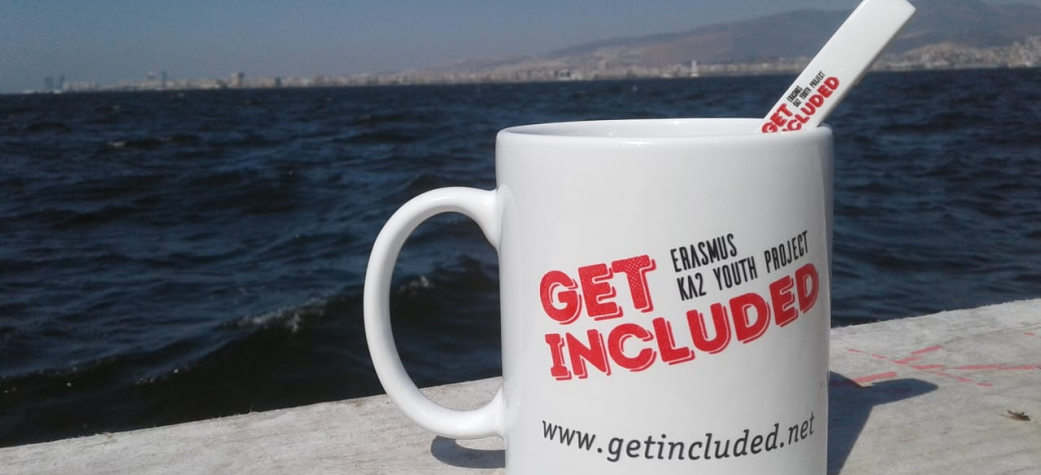 "Πλέον έχουμε γίνει όλοι game monsters και ανυπομονούμε να φέρουμε το PLAY INN ως εργαλείο δυνατό και χρήσιμο για την ισότιμη ένταξη και παρουσία των νέων προσφύγων στις κοινότητές μας. "