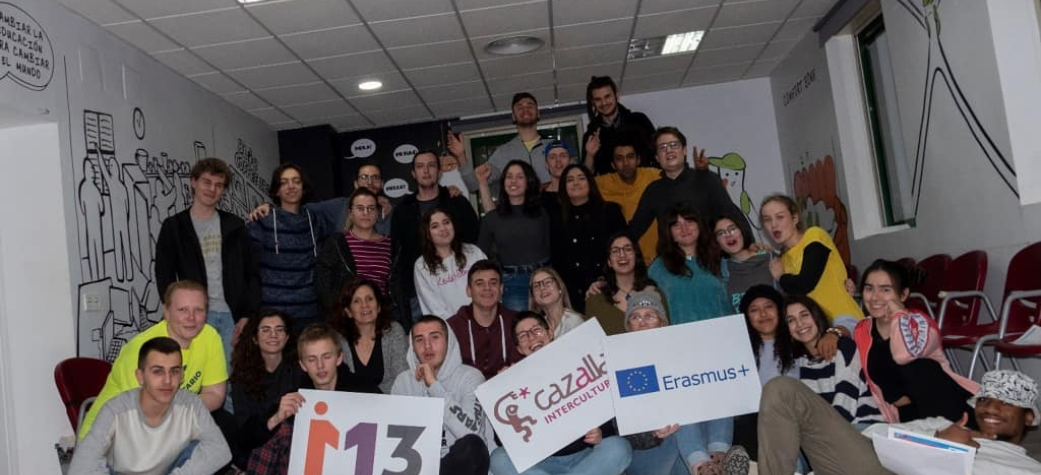 "O κόσμος του Erasmus είναι ενθουσιώδης, απρόσμενος, συναρπαστικός, φιλομαθής  και θα πρότεινα στον καθένα να αδράξει την ευκαιρία μέσα από τα προγράμματα κινητικότητας νέων να τον γνωρίσει!"