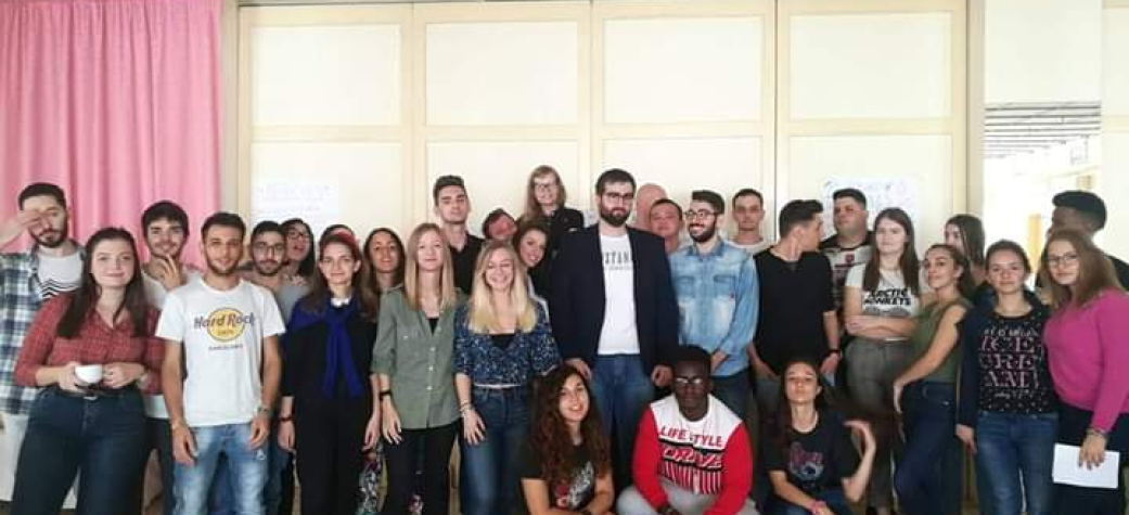 "Which is the purpose of the European Union? Which is its vision concerning the people of the member-states?"